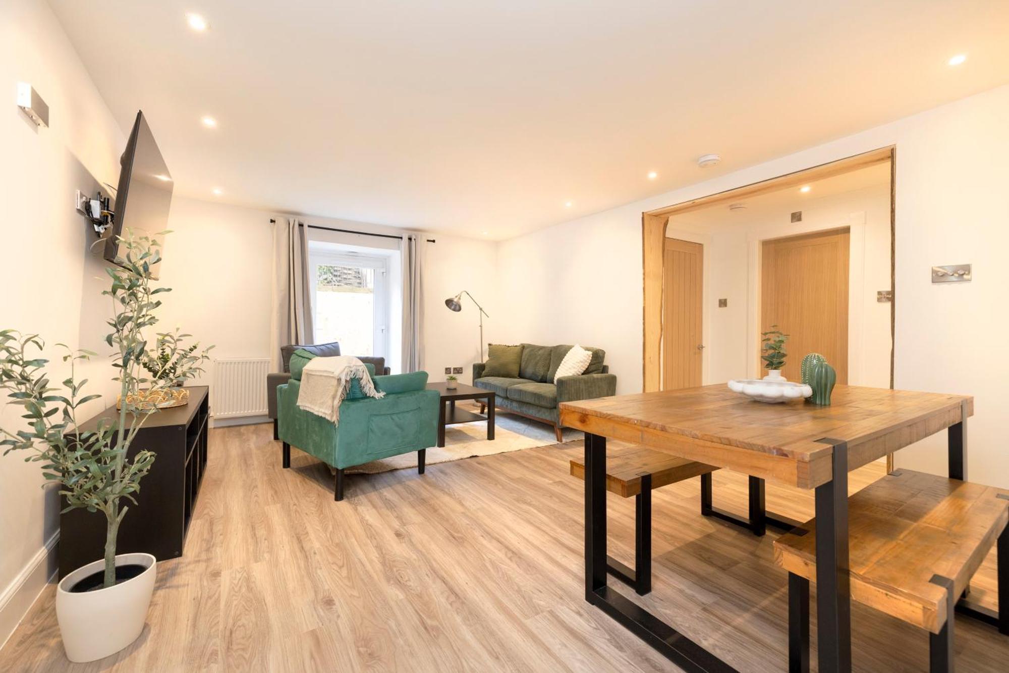 Joivy 3Br Flat In Haymarket With Free Parking Édimbourg Extérieur photo