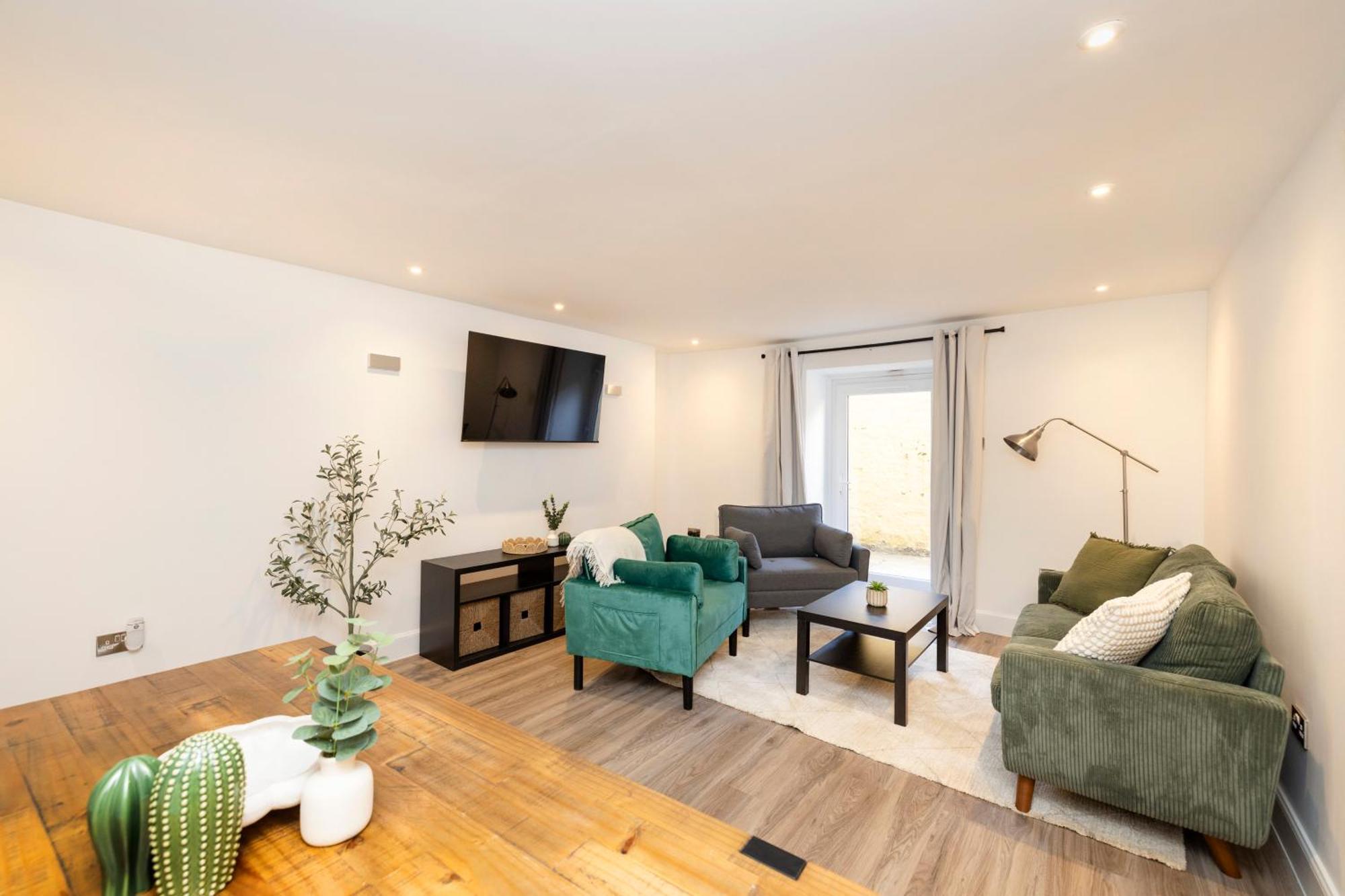 Joivy 3Br Flat In Haymarket With Free Parking Édimbourg Extérieur photo