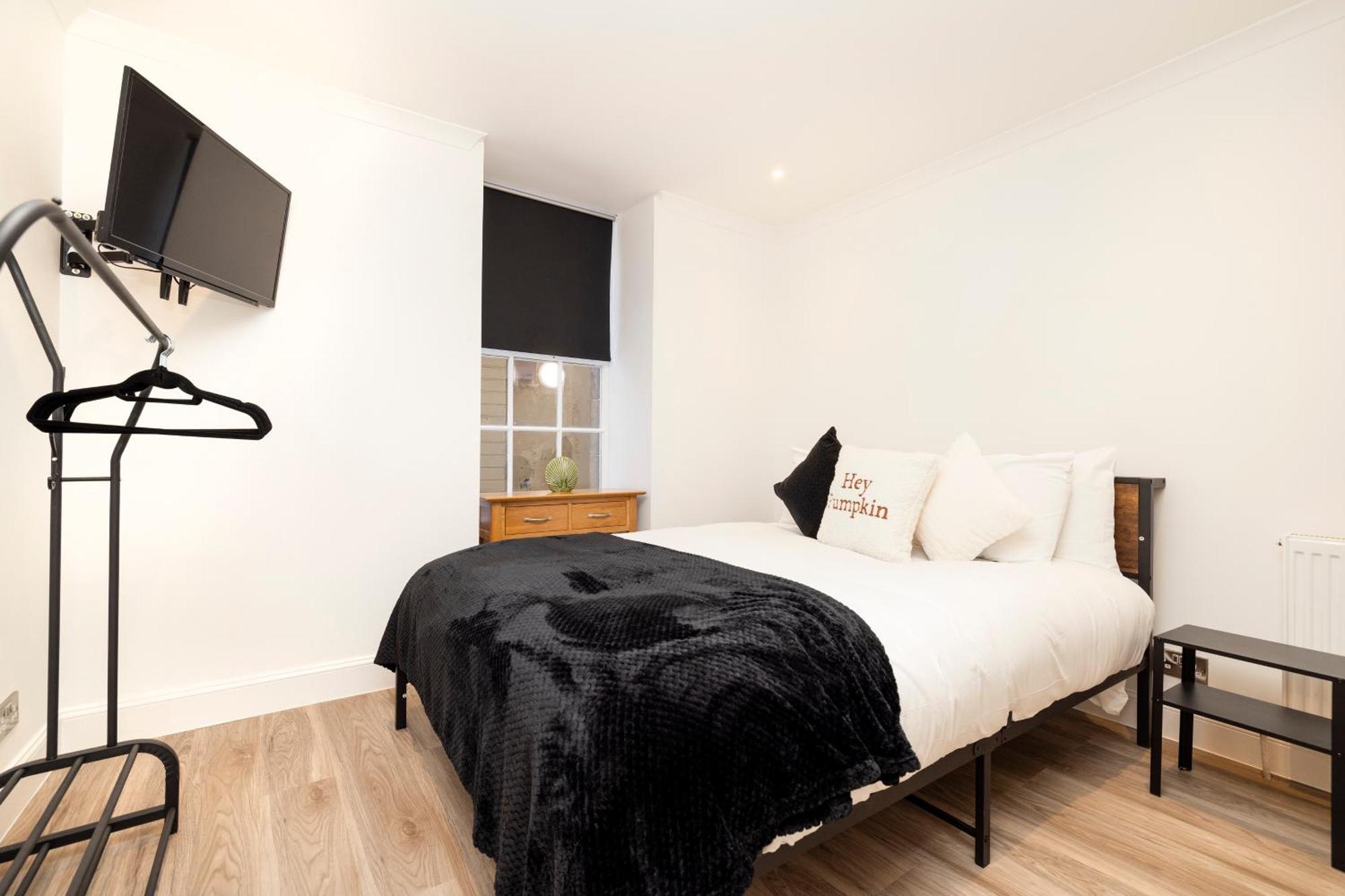 Joivy 3Br Flat In Haymarket With Free Parking Édimbourg Extérieur photo